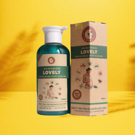 SỮA TẮM THẢO DƯỢC LOVELY DÀNH CHO MẸ TRƯỚC VÀ SAU SINH (500ML)