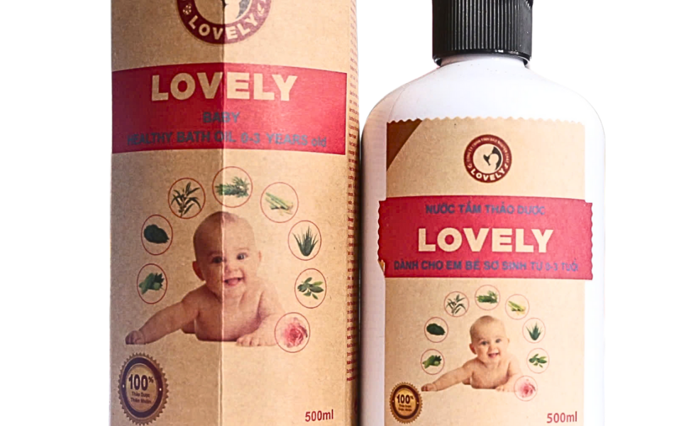 NƯỚC TẮM THẢO DƯỢC LOVELY DÀNH CHO TRẺ SƠ SINH 0 - 3 TUỔI (500ML)